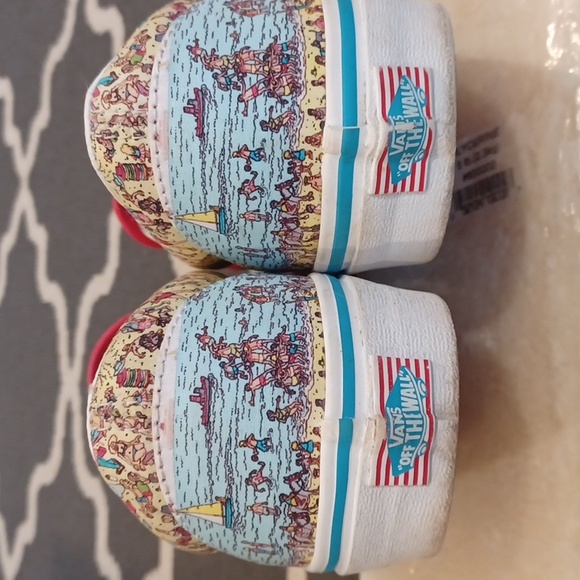 Vans Classic Where's Waldo Slip on Sneakers Limited Edition Women's 10 - Picture 6 of 16